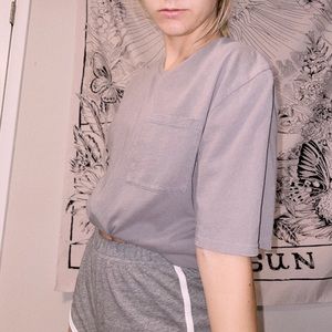 Grey pocket tee